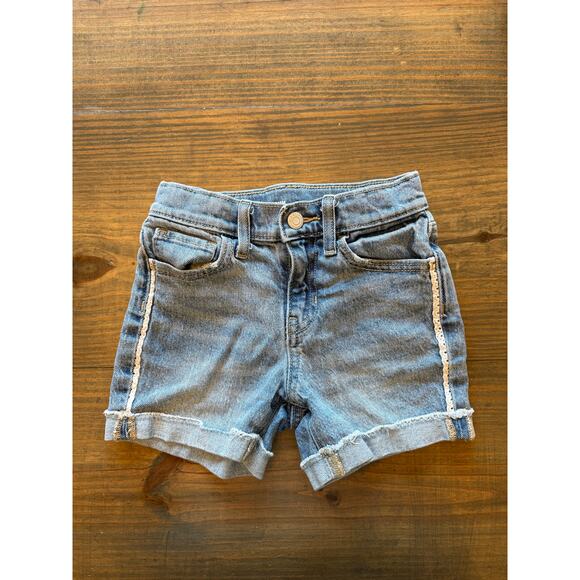 Girls 3 Piece Summer Shorts and Skirt Bundle Size:‎ 6 - 7 - Picture 6 of 7